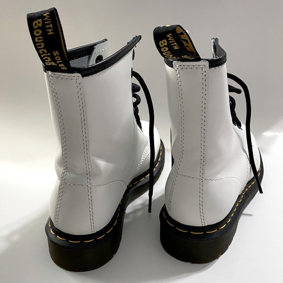 Dr. Martens 1460 W Smooth - Picture 2 of 12